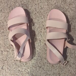 Rouge Helium Blush Sandals